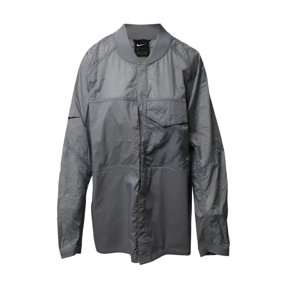 Nike Men's Lightweight Silver Jacket